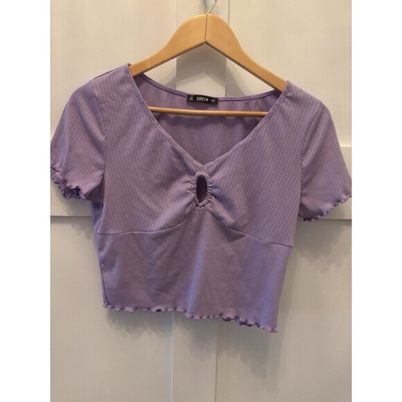 Women’s SHEIN Lavender Purple Cap Sleeve Button Hole Crop Top Size L - Picture 2 of 6